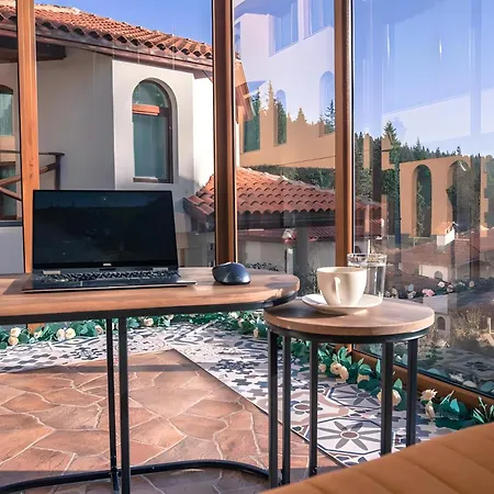 форте Βίλα *